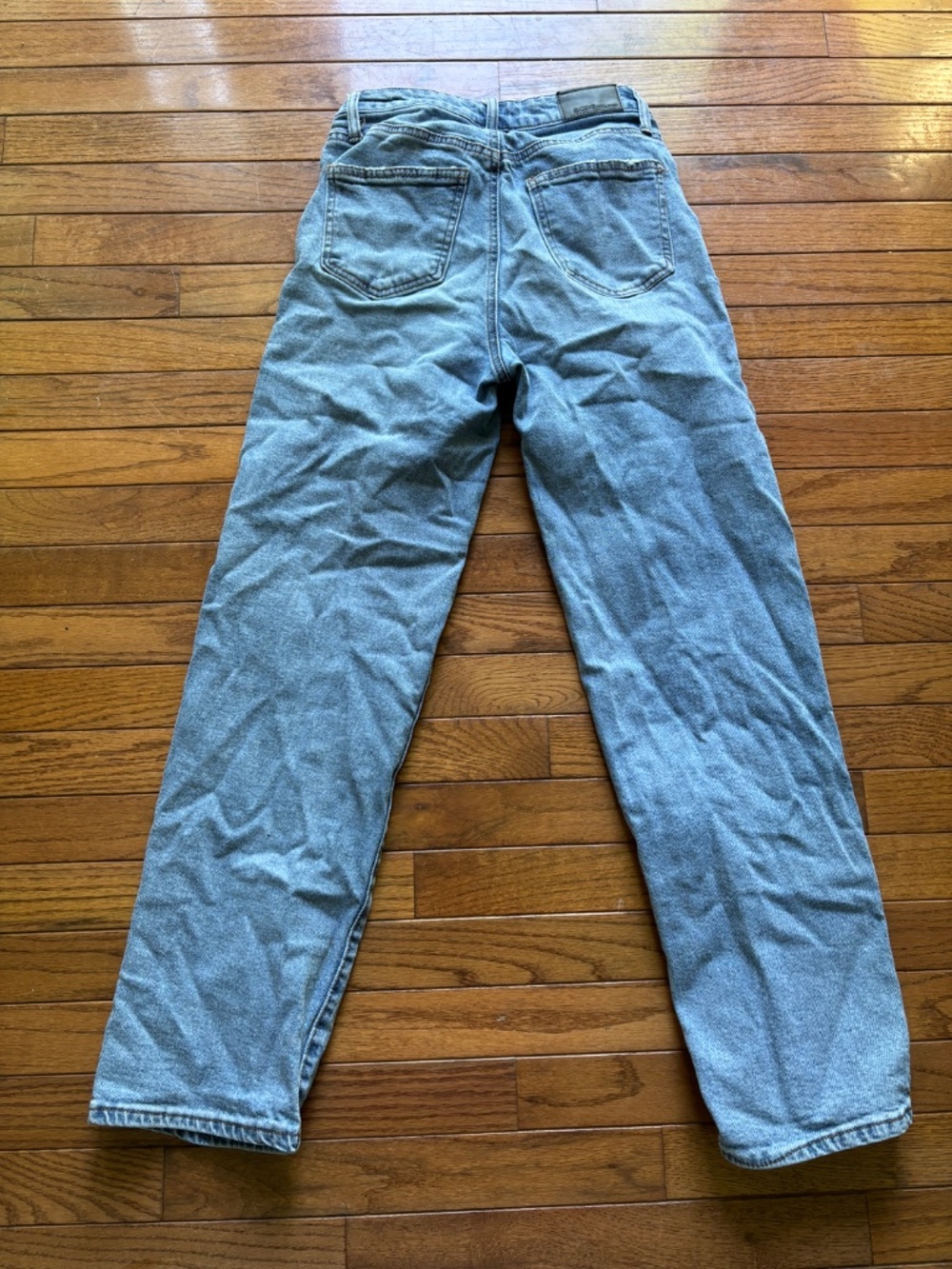 Jeans - Picture 2 of 2